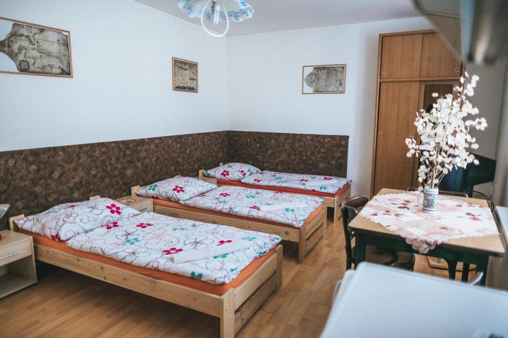 Klub U Námořníka Dvůr Králové nad Labem Exterior foto
